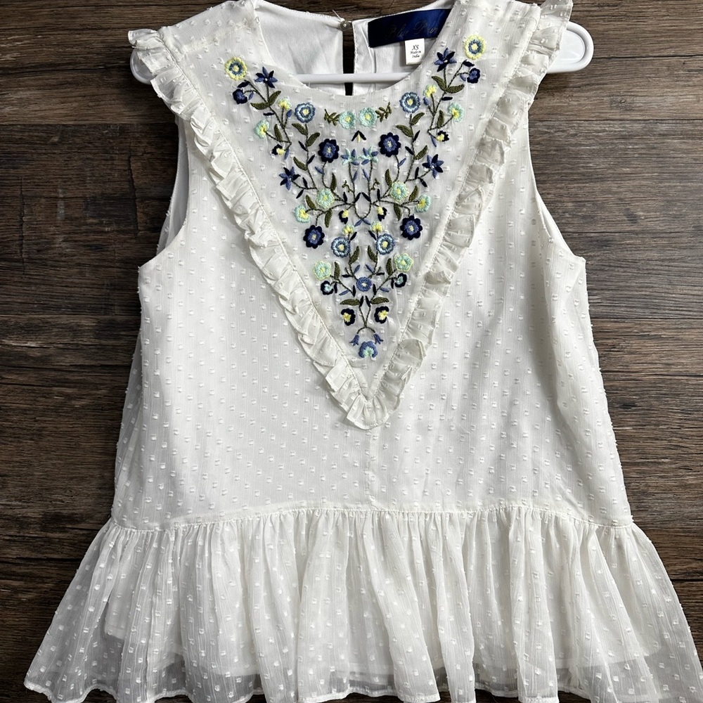 Blue Rain White Floral Embroidered Tank Top